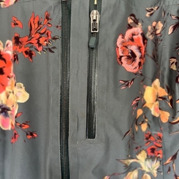 The North Face Descendit Jacket in Balsam Green Aprés Flower GORGEOUS ! - Picture 6 of 6